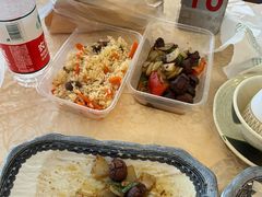 -维吾尔餐厅(宜山路店)