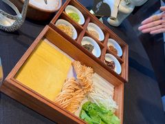 -鲁采LU STYLE(新天地店)