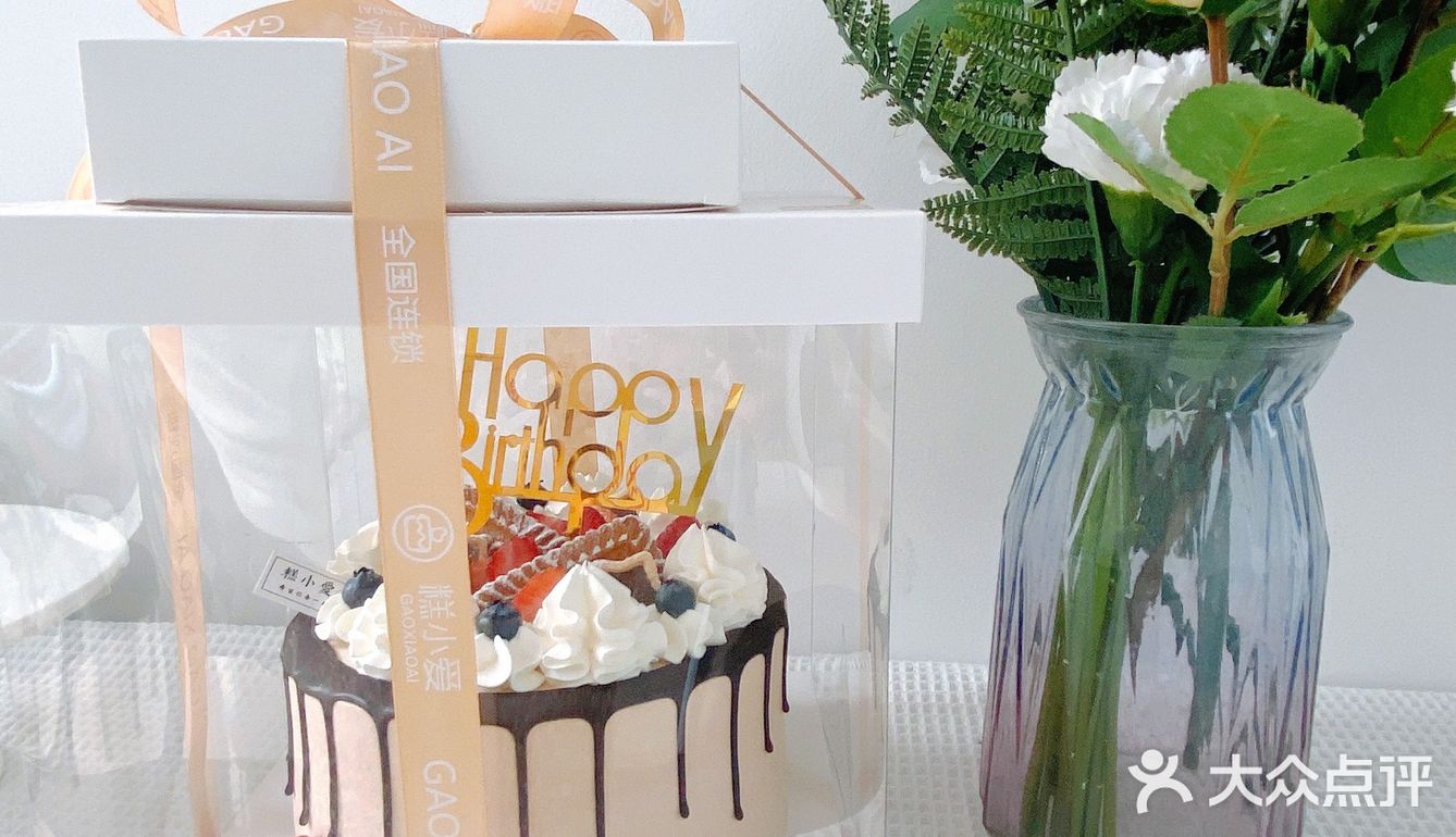 奶油也是用的动物奶油，因为自己之前也是做蛋糕的