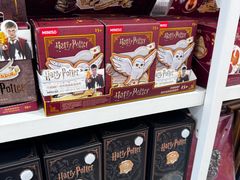 -名创优品(北京新中关购物中心地铁层店)