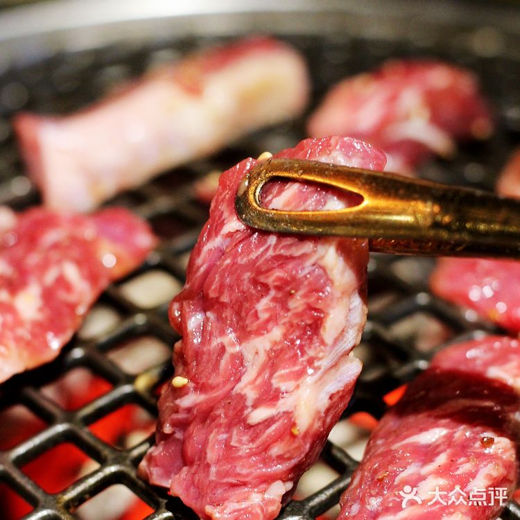 品尝和牛，邂逅性价比超高的大圣烤肉[加油][加油][礼花][礼花]
