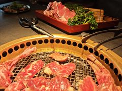 -铭牛烧肉·和牛海鲜自助(高新月牙湖店)