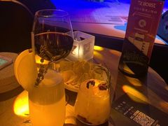 -TZ House音乐现场(来福士中心店)