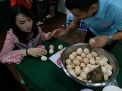 -亚龙湾亚泰商业街