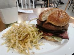 -HELLO 27 意面·沙拉·帕尼尼