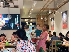 大堂-深巷家味馆.湖北头牌红烧鱼头拌饭(黄陂店)