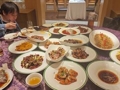 -沁香庭中餐厅·川粤菜(重庆高新假日酒店)