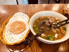 -李先生牛肉面大王(上海站南广场店)