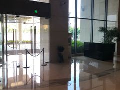 -苏州汇融广场假日酒店