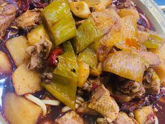 -牛一嘴·兰州牛肉面·大盘鸡(财富中心店)