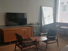 -SFEEL设计师酒店(成都春熙路天府广场店)