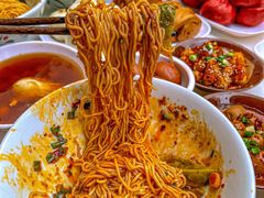 -李与白包子铺(桐梓林店)