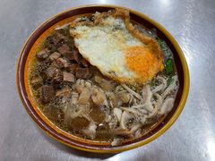 -花溪牛肉粉(八鸽岩店)