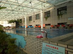-盛彼得温泉度假酒店