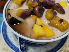 -广信牛奶甜品世家(台东店)