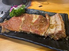 秘制猪排-唯成•韩国炭火烤肉 유성고기