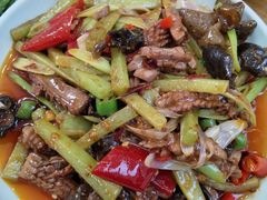 -雷祖芳老妈蹄花店