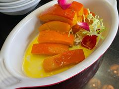-铜锣湾·有麝自然香(渝北财富中心店)