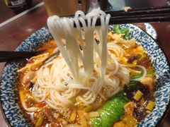 -粉家柳州螺蛳粉(杨宅路店)