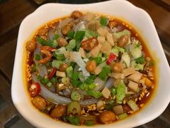 -张大胡子鱼头火锅酒楼(长益路店)