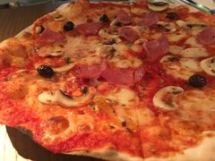 -Pizza Express(机场T1店)