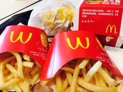 -麦当劳(南京路2店)