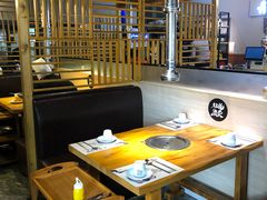 大堂-唯成•韩国炭火烤肉 유성고기