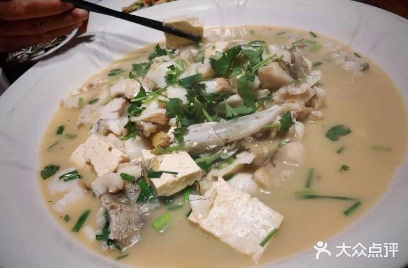 老街冷水鱼烧烤(河堤夜市店)图片