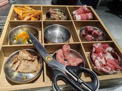 -马路牙子烧烤音乐酒馆(望京店)