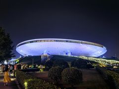 -梅赛德斯奔驰文化中心·停车场