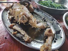 -御霞苑泥烩鸡休闲农庄