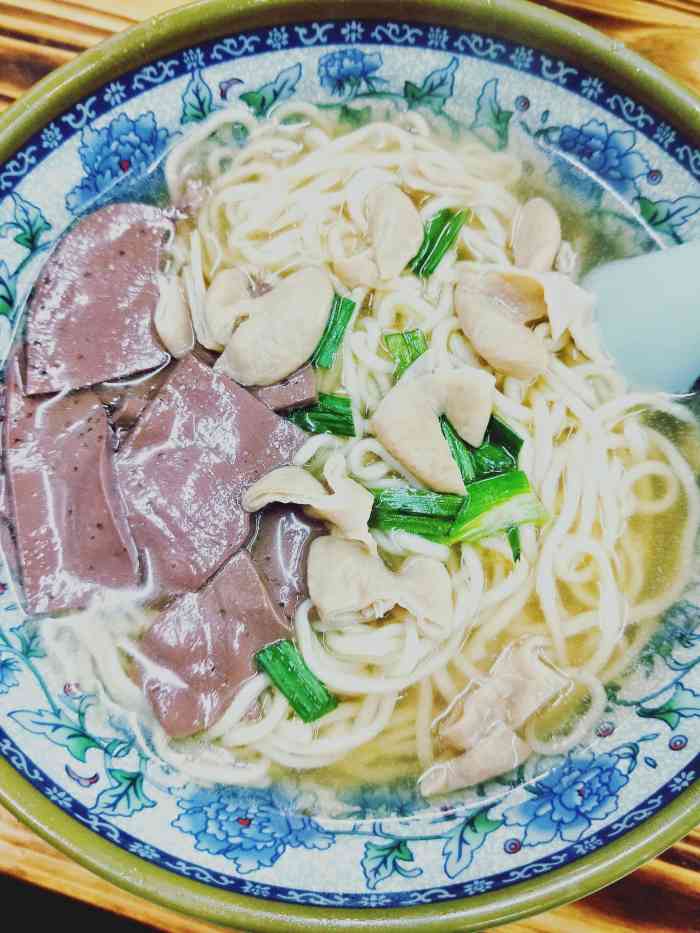 老仓桥猪脏粉"99老仓桥猪脏粉 99马鞍池东路 因.