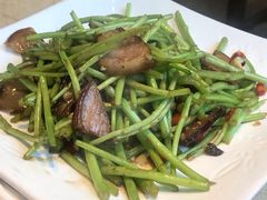 -陈大锅·岳阳鱼馆·地道岳阳菜(美食街店)