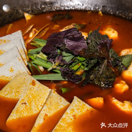 土里巴人饭庄