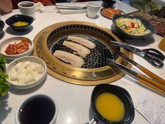 -炙城·韩式烤肉(南京东路店)