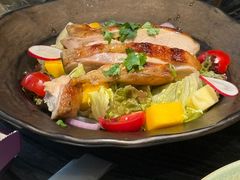 烤鸡腿肉沙拉-Thai Alley泰爱里(二沙岛店)