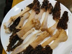 -峰瑞藏地美食·石锅鸡·牦牛肉(大昭寺品牌店)