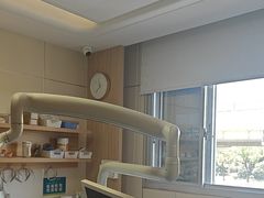 -上海仁爱医院口腔科 · 种植