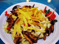 热鸡肉沙拉-My Way Town买味堂·东南亚餐厅(亦庄店)