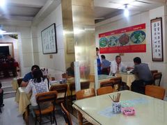 大堂-天发芽·何记葫芦头泡馍·老字号(小南门店)