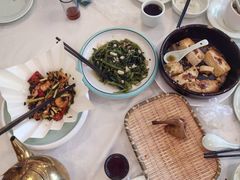 -五谷芳乳鸽王(梅沙老店)