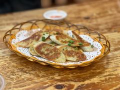 煎崇武鱼卷-吃吃看·闽南古早味(美食街店)