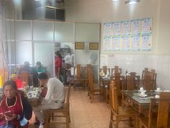 -佘记全家福芋儿鸡(向阳街总店)
