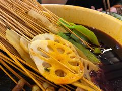 -拈签一笑黄牛肉辣卤串串