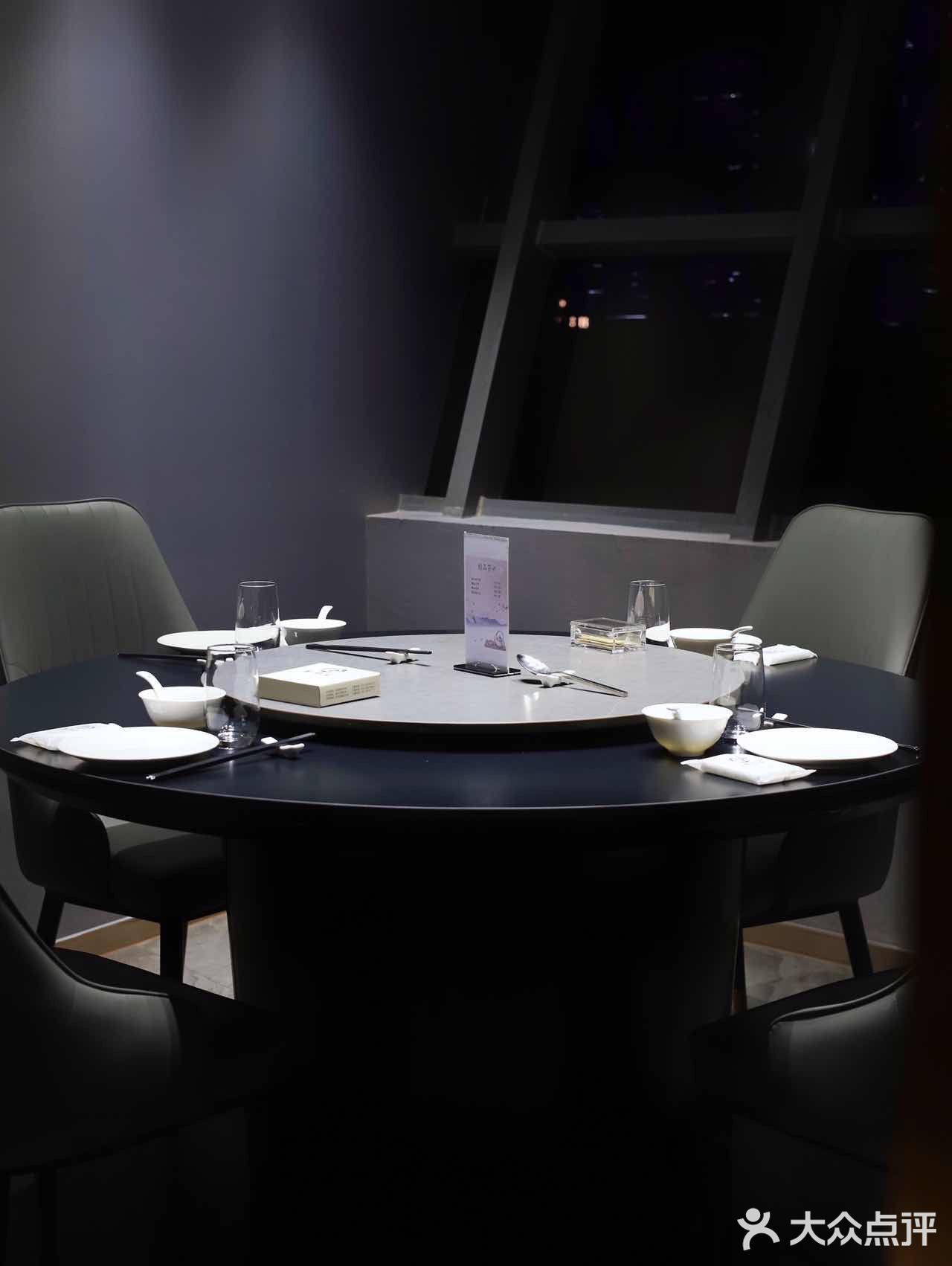 鲍鲜生∣邂逅浦东人气爆棚的象山海鲜餐厅‼️