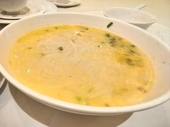 浓鱼汤米线-半岛太子酒家(海港城店)