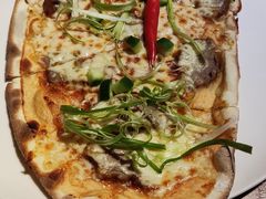 北京烤鸭披萨-JINNS锦时 steak&pizza(浸信会礼拜堂旧址店)