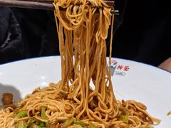 -东大桥小国抻面烧烤(长通路店)