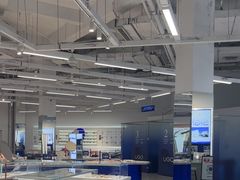 -优购镜仓(黄岛吾悦店)