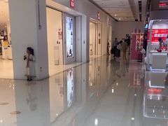 -万达广场(南昌红谷滩店)